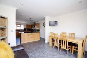 Dining Room- click for photo gallery